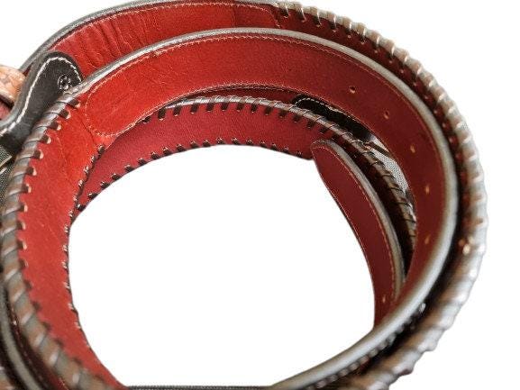 Hand Tooled Leather Western Belt: White Daisy Floral Design