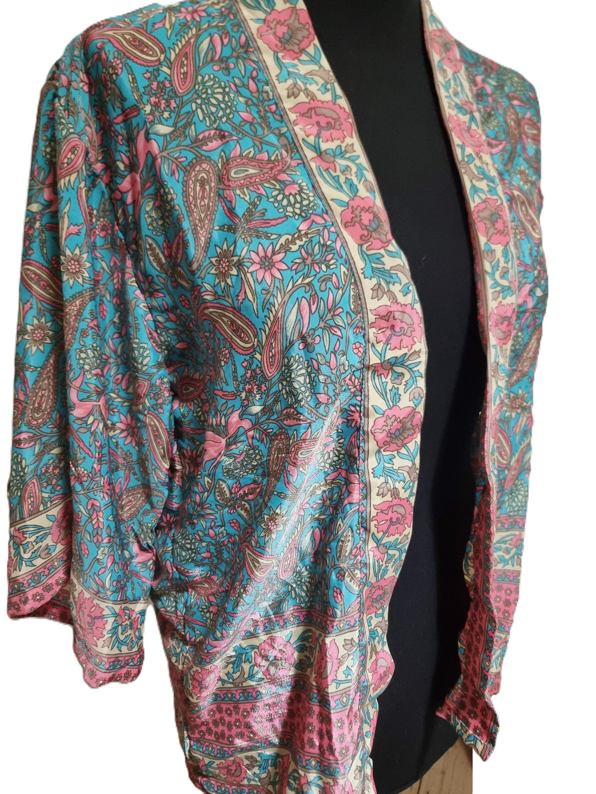 Boho Silk Kimono Jacket, Patchwork Floral Kimono, Handmade Indian Silk Jacket, Festival Cover Up, Hippie Beachwear, Summer Cardigan