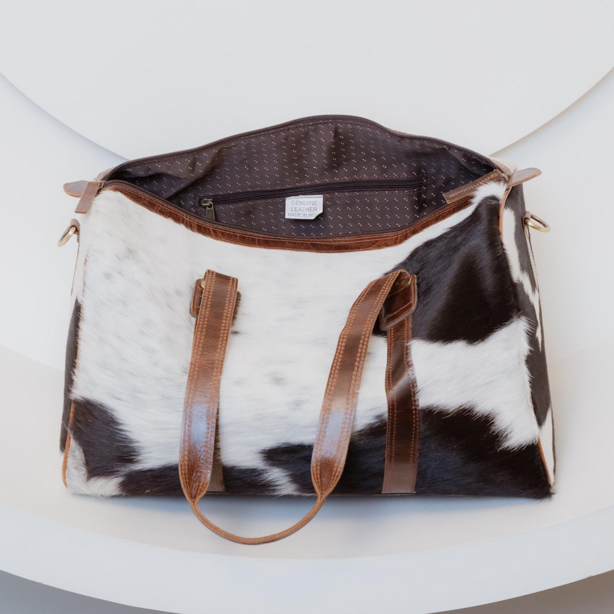 Cowhide Leather Duffle Bag: Large Travel Weekender, Unisex Carry-All
