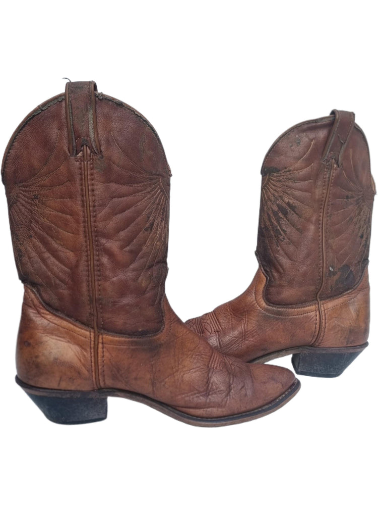 Rustic Leather Cowboy Boots: Western Embroidered Mid-Calf Boots US 8.5 / UK 6.5