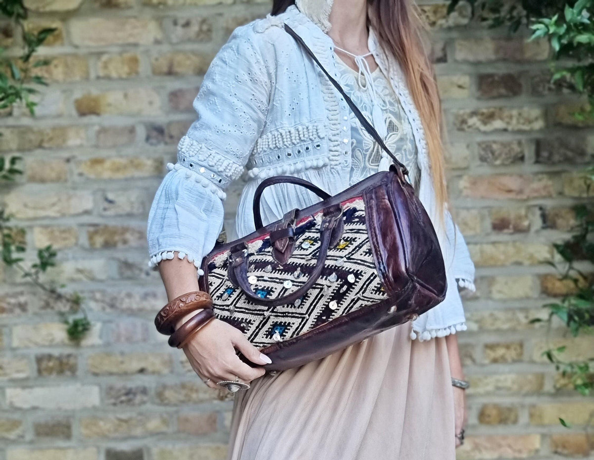Vintage Moroccan Kilim Bag, Small Leather Weekender, Boho Travel Duffle, Hippie Overnight Bag, Carpet Travel Bag, Festival Bag