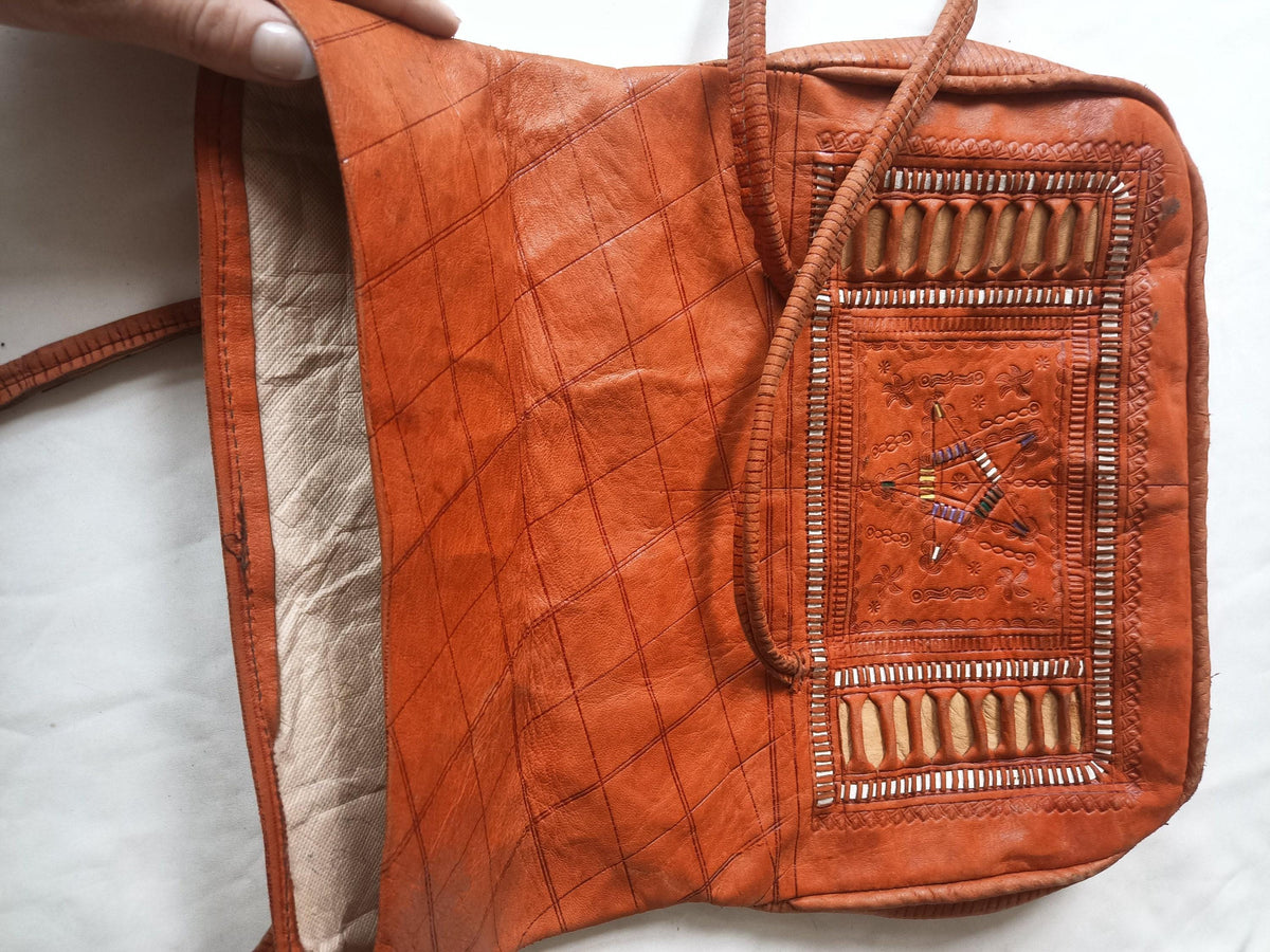 Moroccan Leather Shoulder Bag and Wallet Set: Boho Chic Purse