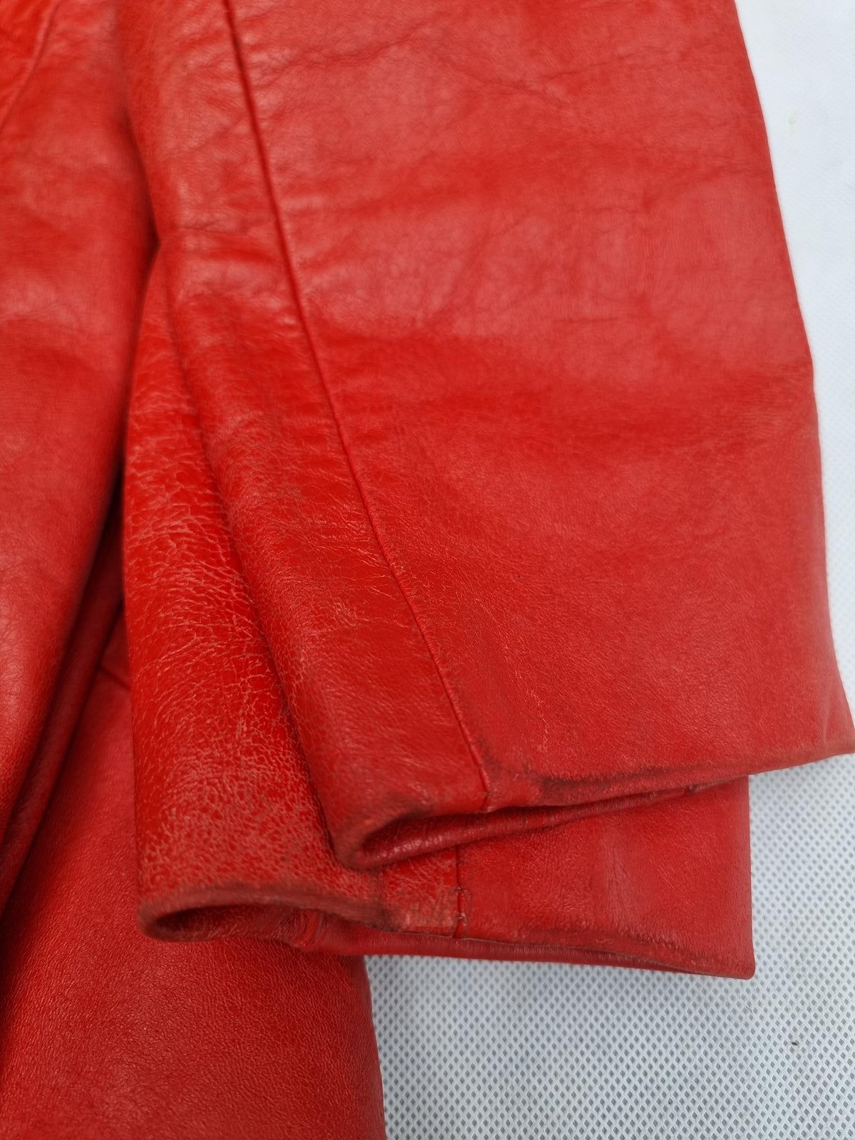 1960s Red Leather Trench Coat: Vintage Rockabilly Style (Size S-M