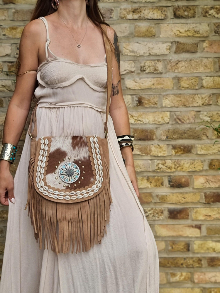 Cowhide Fringe Crossbody Bag: Boho Cowgirl Purse with Seashells