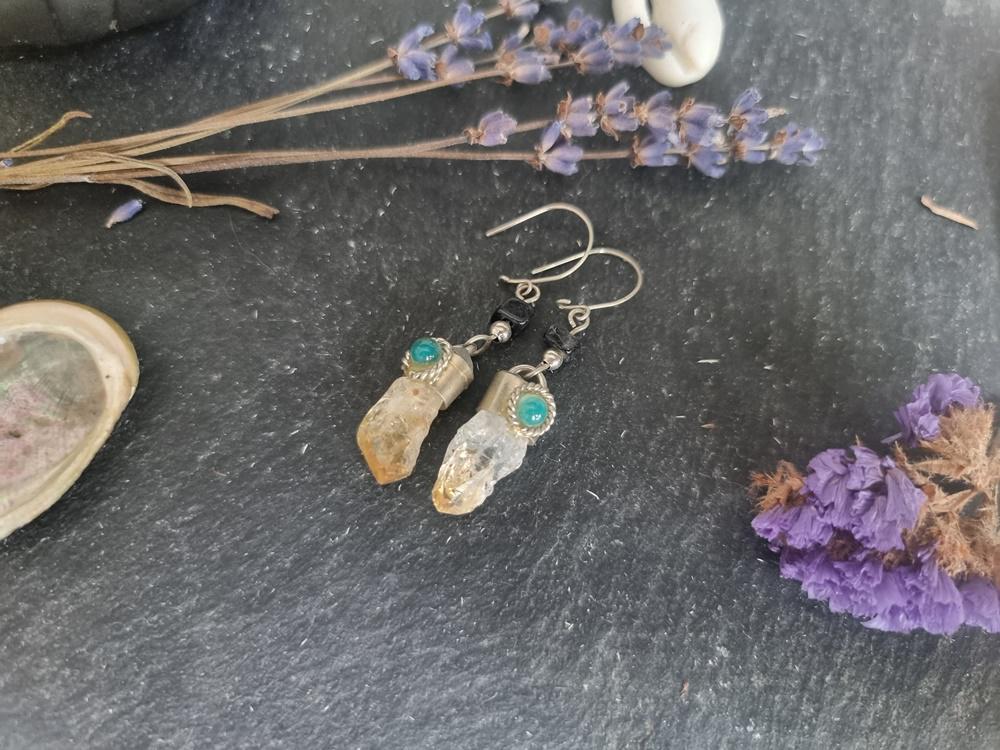 Raw Crystal Gemstone Drop Earrings – Citrine, Jade & Black Onyx Boho Silver Tone Minimalist Earrings, Bohemian Vintage Style Jewelry Gift