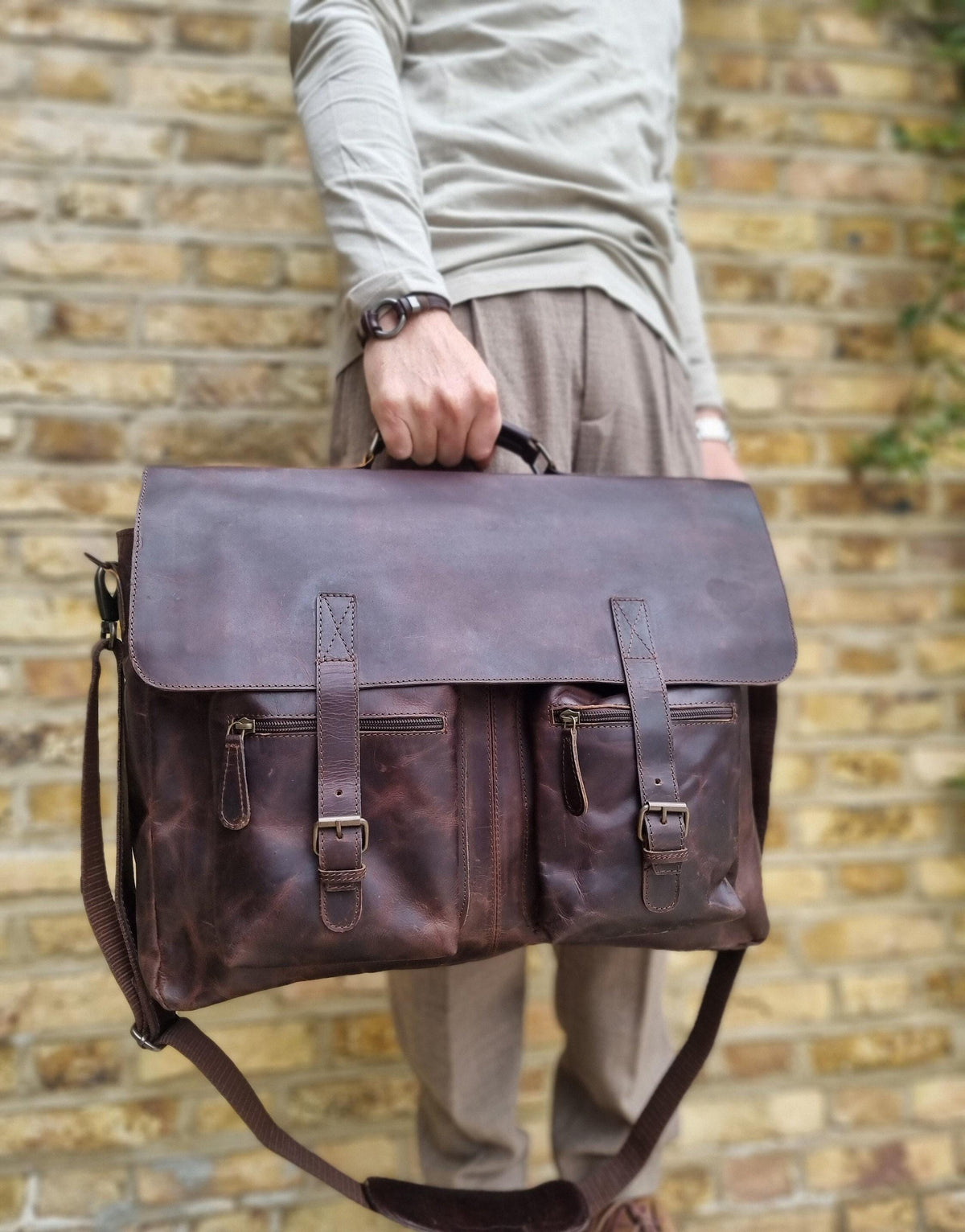 Large Buffalo Leather Messenger Bag – Vintage Men's Briefcase & Laptop Work Bag