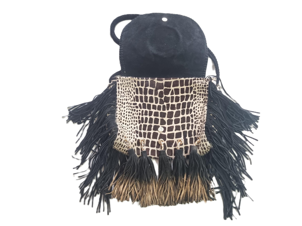 Cowhide Leather Shoulder Bag: Beaded Boho Fringe Tote with Quartz