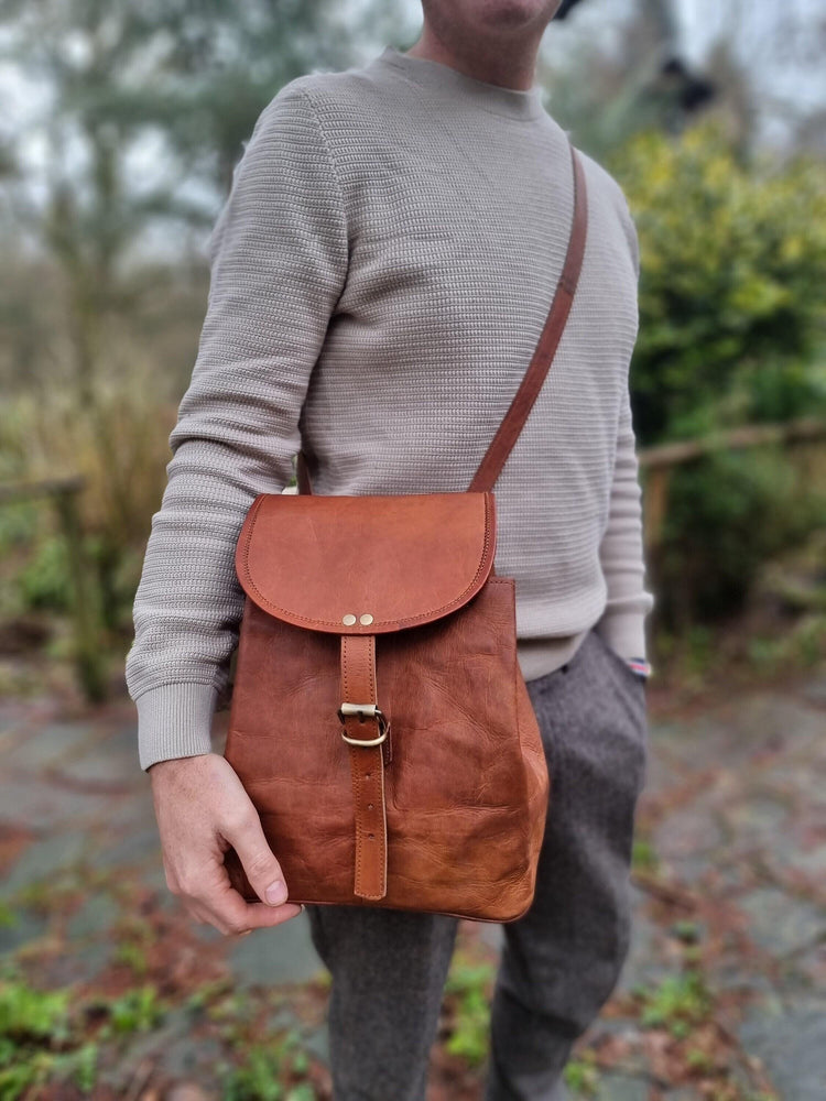 Convertible Leather Backpack: Unisex Travel Rucksack, Crossbody Shoulder Bag