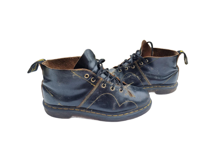 Vintage Dr Martens 10-Hole Leather Boots: Unisex Combat Biker Style - UK 7 / US 9