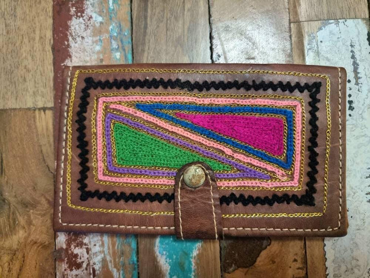 Handmade Embroidered Leather Wallet – Small Boho Coin Purse & Ethnic Women's Wallet