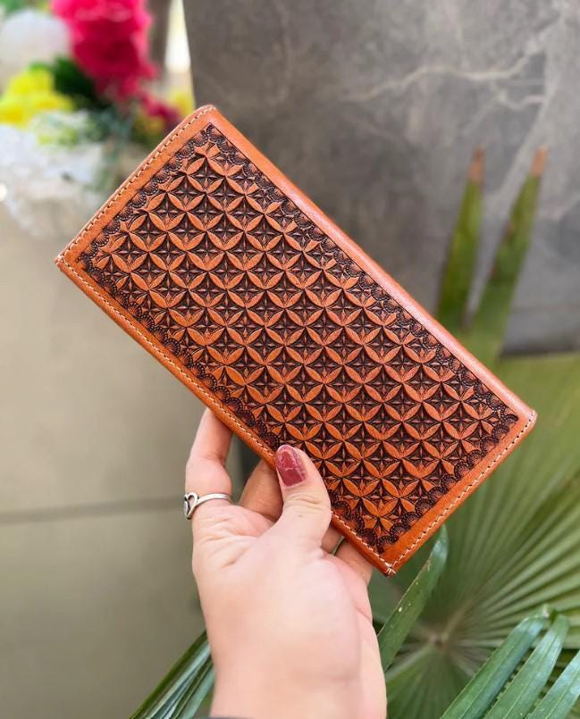 Hand Tooled Leather Western Wallet: Turquoise Leaf, Vintage Style