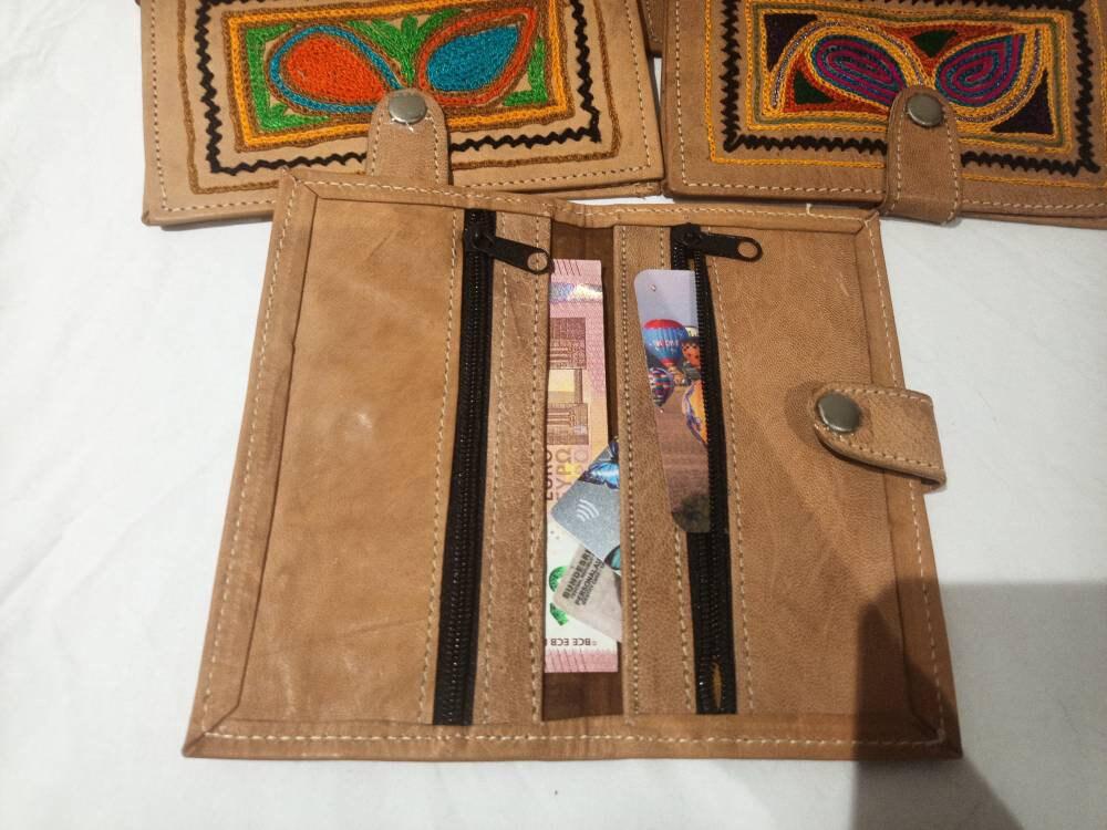 Handmade Embroidered Leather Bifold Wallet: Ethnic Coin Purse