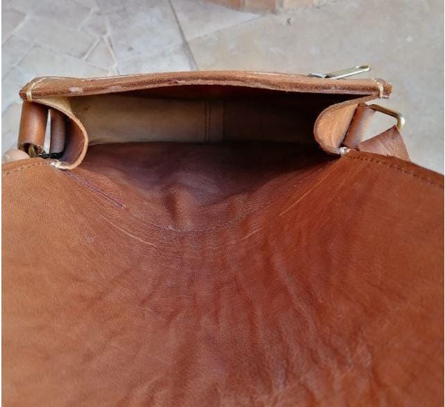 Small leather bag with studs and gypsy coins, vintage moroccan berber bag, mini saddle bag, women western purse with stone