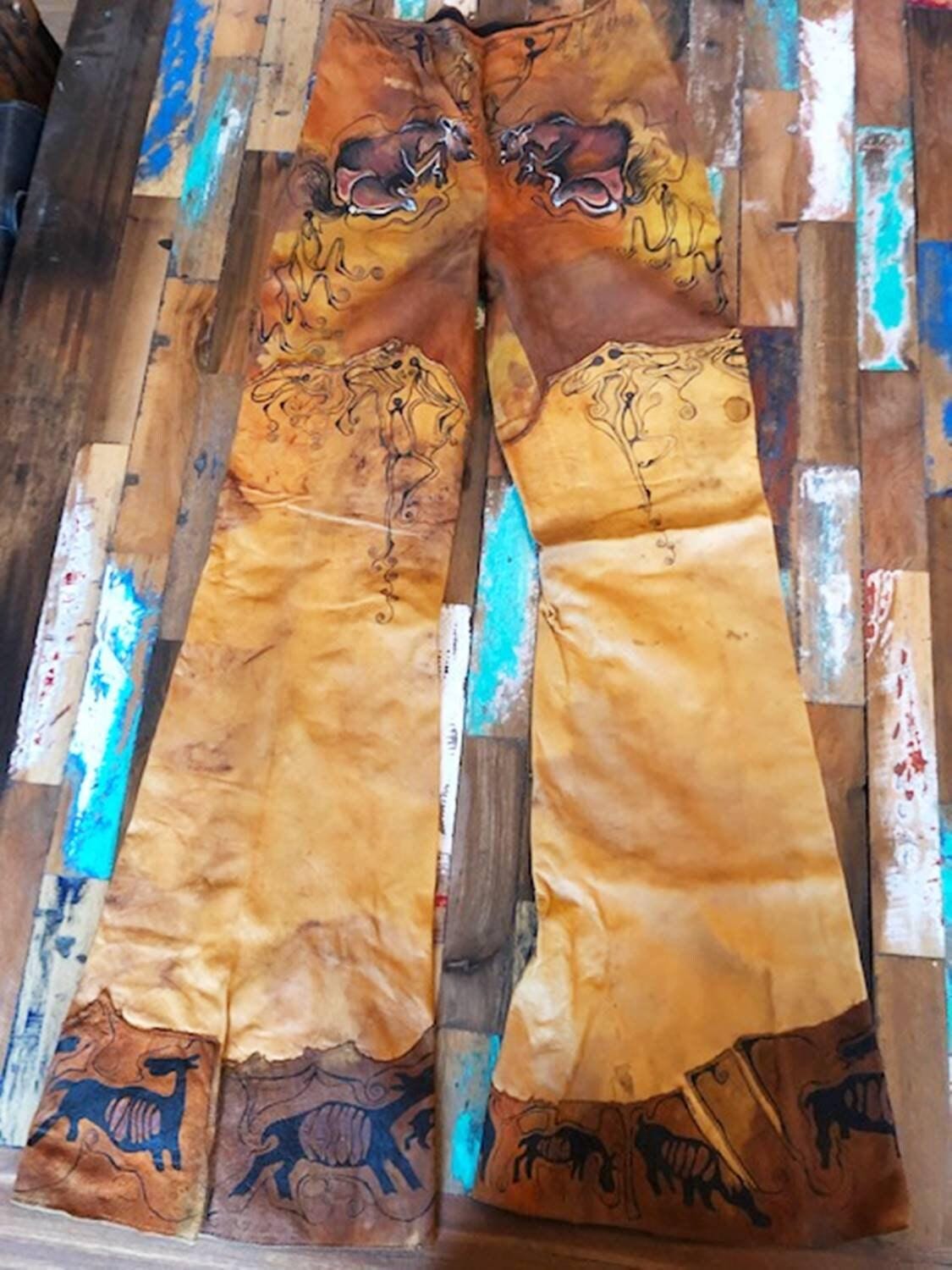 Vintage 3 Piece Leather Set, Western Suede Co Ord, Leather Bell Bottom Trousers, Hand Painted Buffalo Outfit, Cowgirl Costume XS UK 6