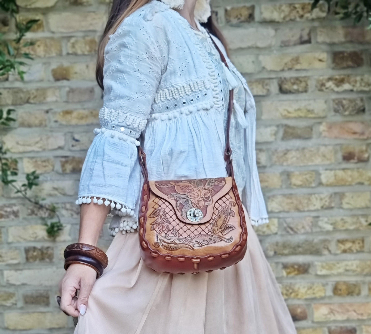 Vintage Tooled Leather Horse Purse, Floral Rose Western Saddle Bag