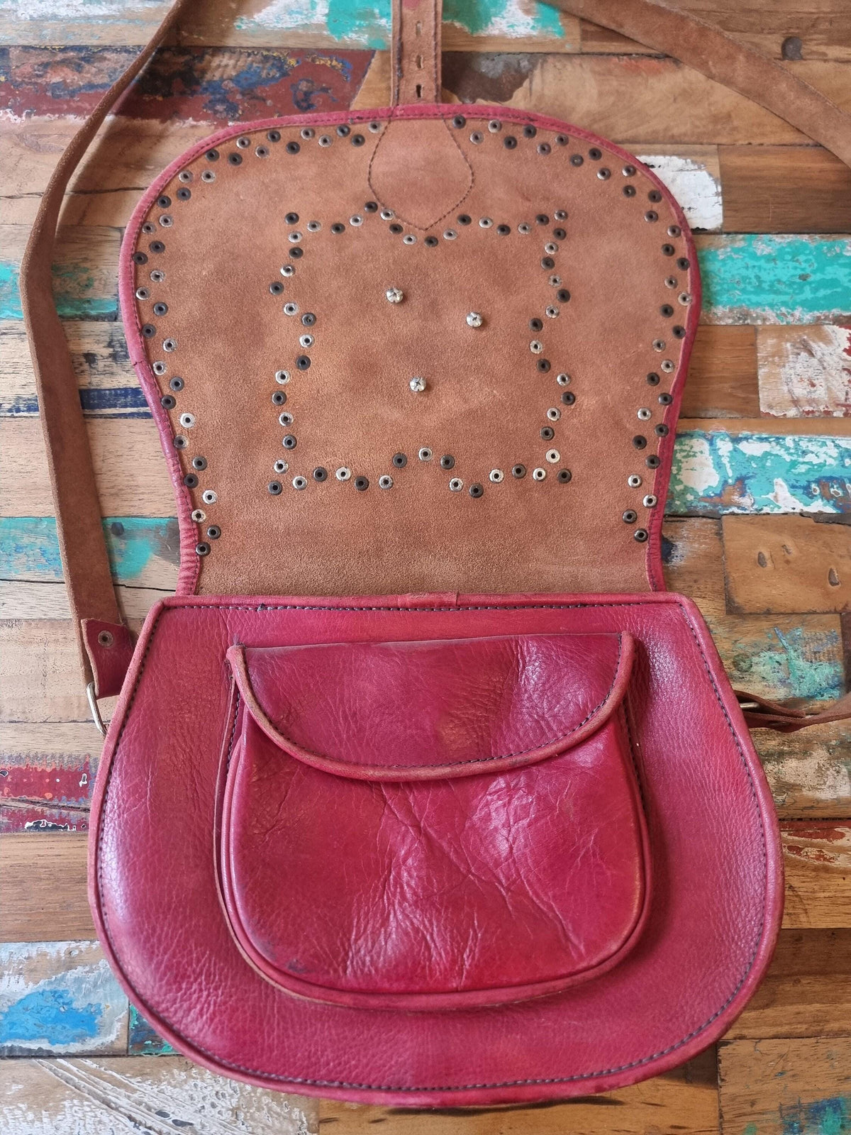 Studded moroccan leather bag with blue stone - gypsy coin purse - ethnic african crafts - medium size saddle bag