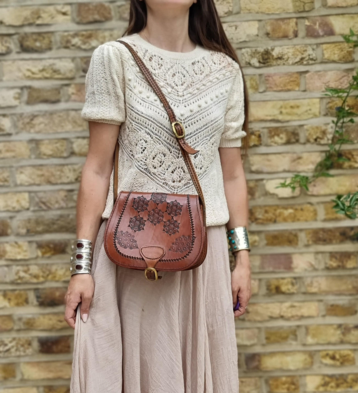 Unique 70s style tooled leather bag - hand-embossed boho shoulder purse - women festival bag