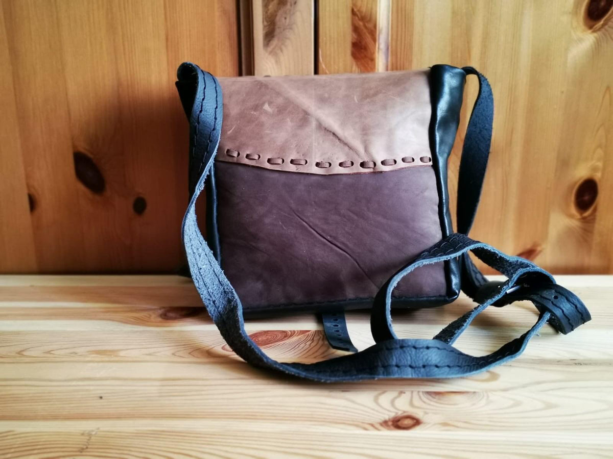 Tower Bridge Leather Saddle Bag: Upcycled London Souvenir