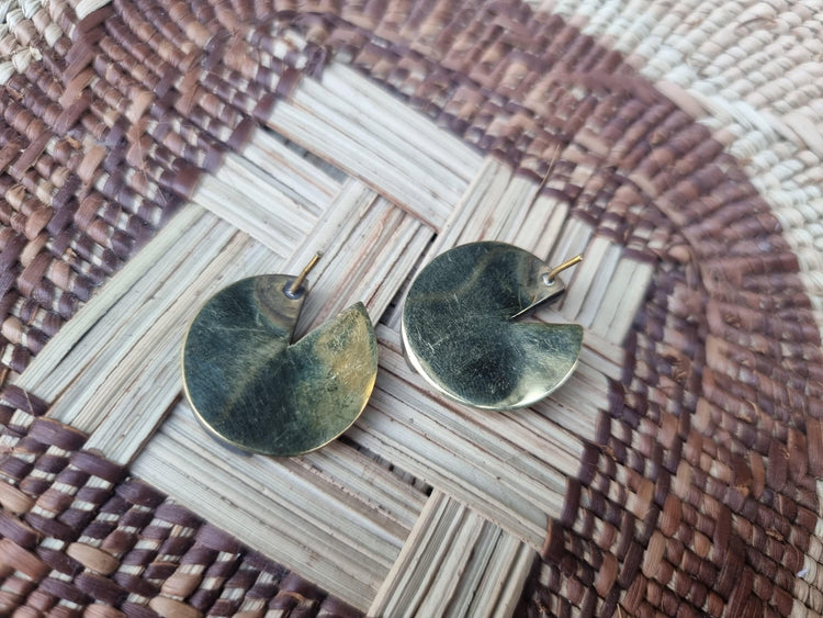Handmade Boho Art Deco Circle Stud Earrings – Recycled Horn & Gold Brass Ethnic Jewelry, Elegant Geometric Statement Earrings, Gift for Her
