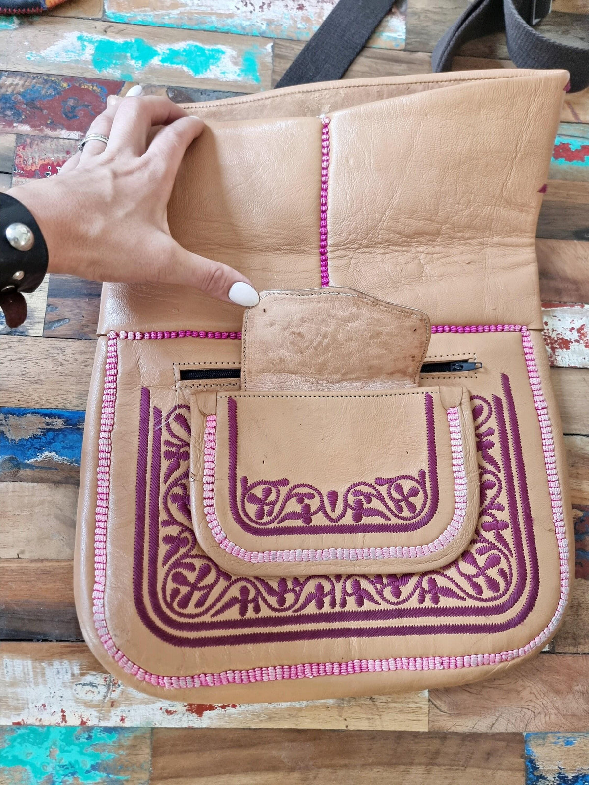 Vintage Moroccan Berber Leather Bag – Embroidered Boho Shoulder Satchel - Festival Purse