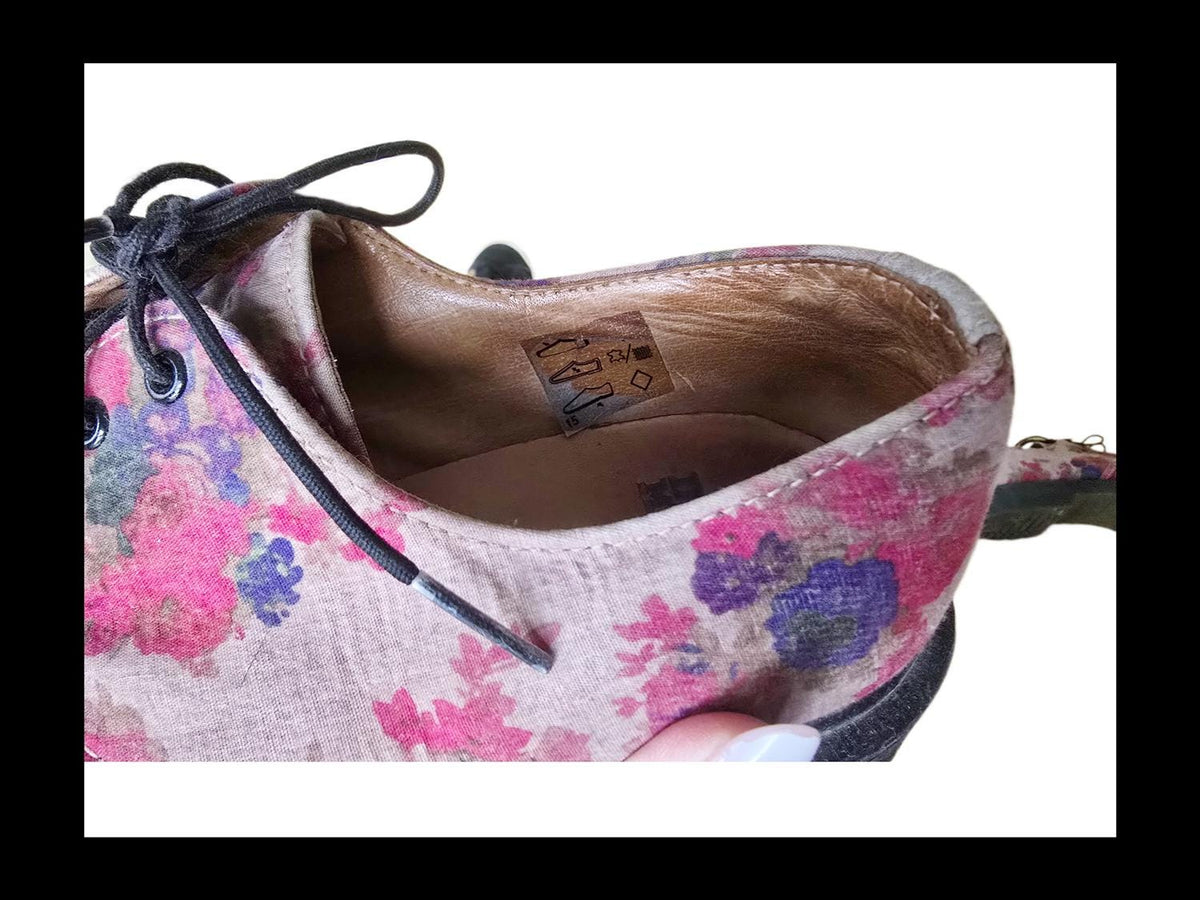 Floral Lace Up Shoes, Vintage Boho Footwear, Hippie Flower Boots, Leather Fabric Shoes, Retro 90s Style, EU 39 UK 6 US 8