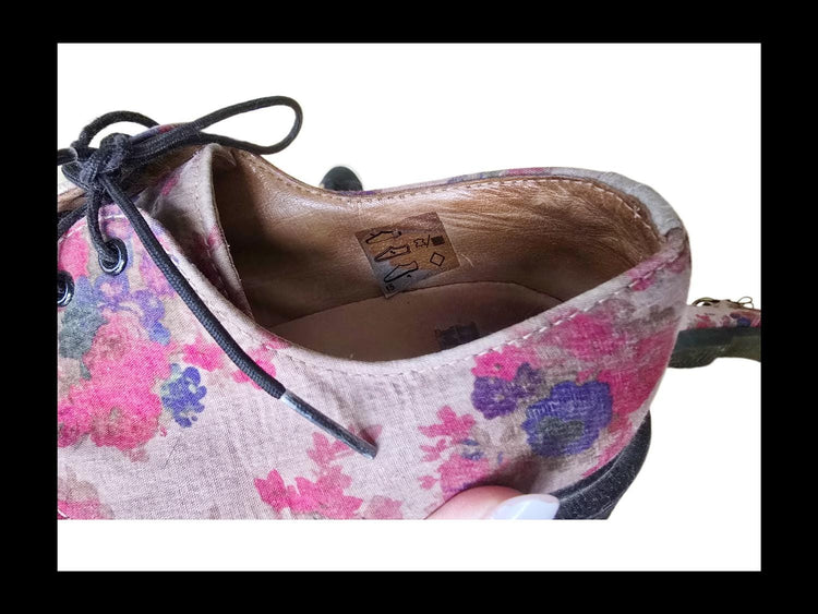 Floral Lace Up Shoes, Vintage Boho Footwear, Hippie Flower Boots, Leather Fabric Shoes, Retro 90s Style, EU 39 UK 6 US 8
