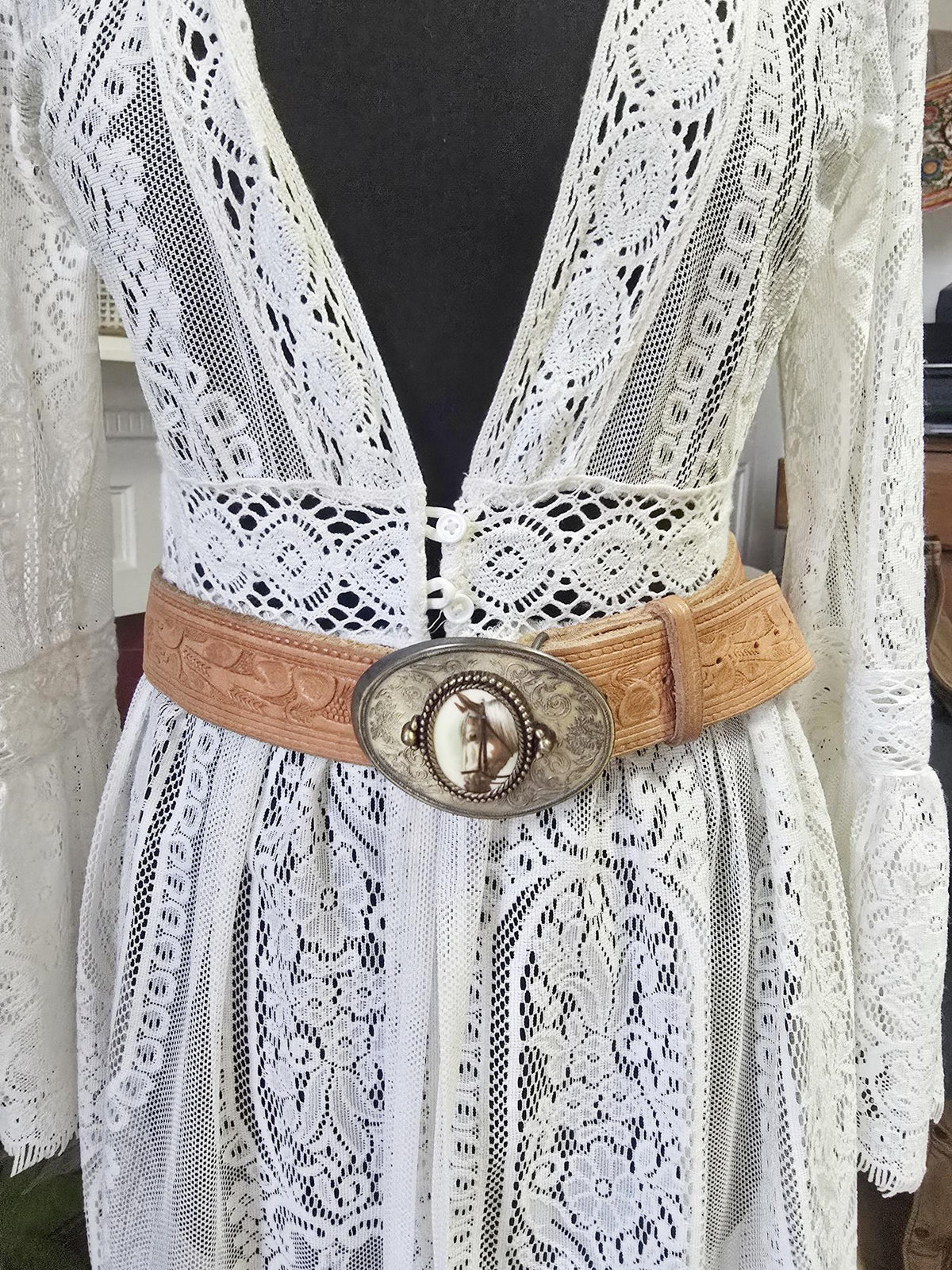 Tooled Leather Western Belt with Silver Horse Buckle, Cowboy Accessories for Women, Cowgirl Equestrian Style