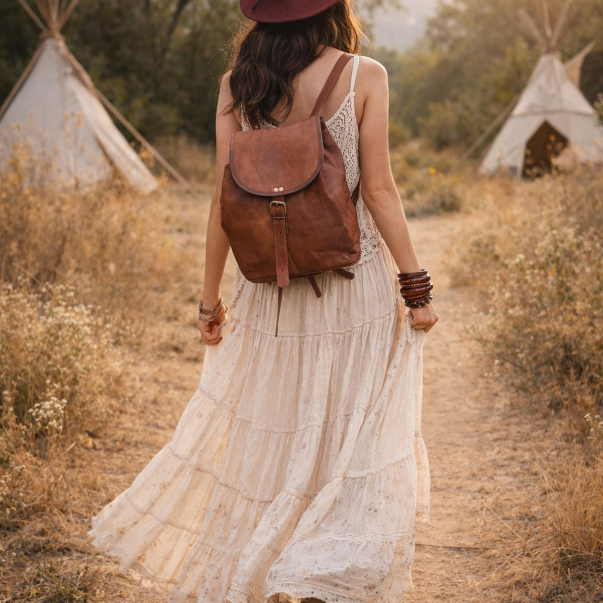 Convertible Leather Backpack: Unisex Travel Rucksack, Crossbody Shoulder Bag