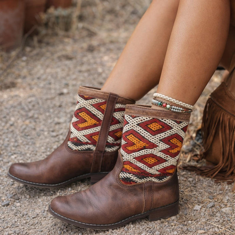 Moroccan Kilim Carpet Boots 41: Leather Western Ankle Boots US 9