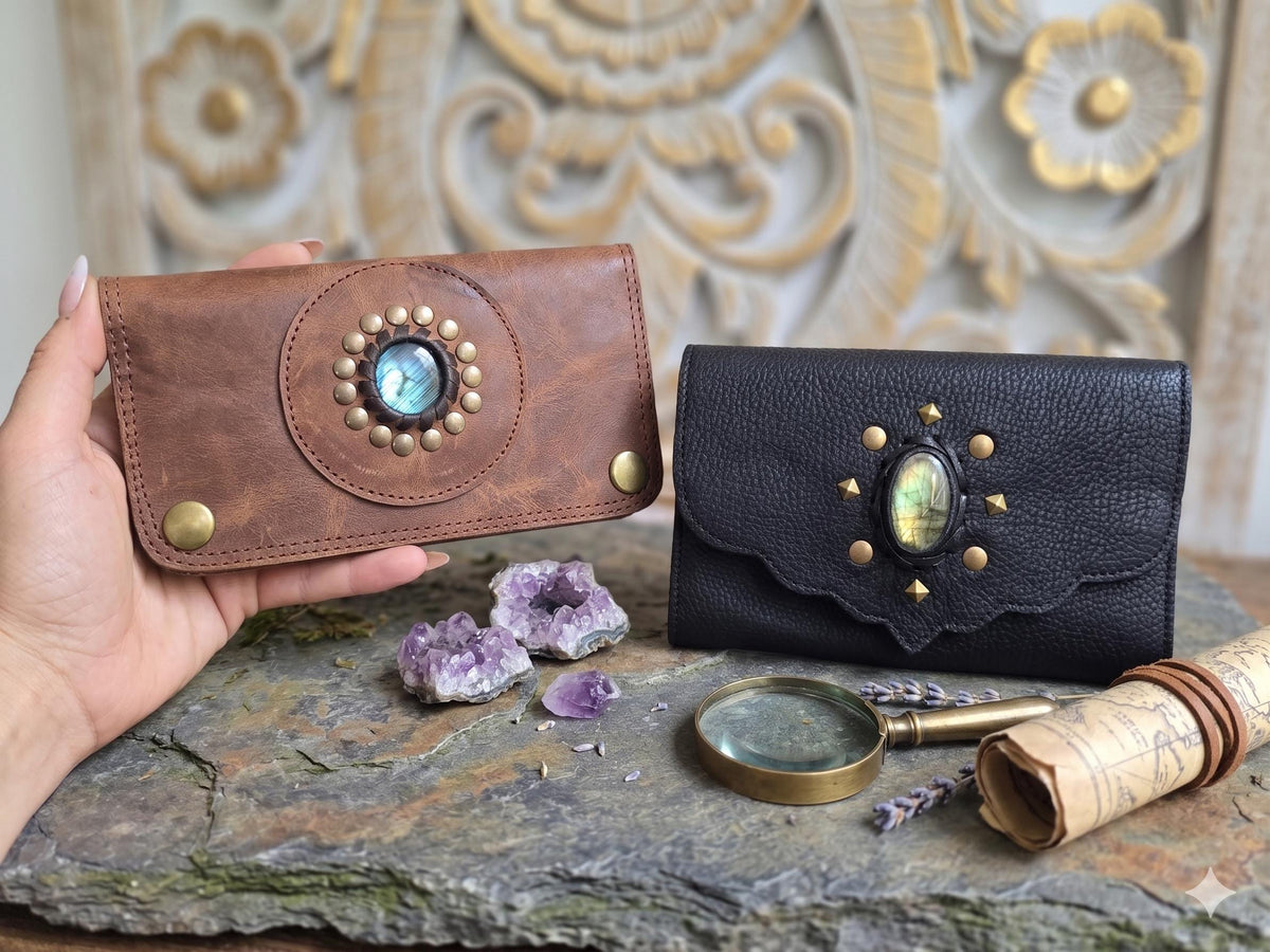 Large Trifold Leather Wallet Women with Labradorite Stone, Full Grain Leather Purse, Boho Coin Wallet, Unique Gift for Her
