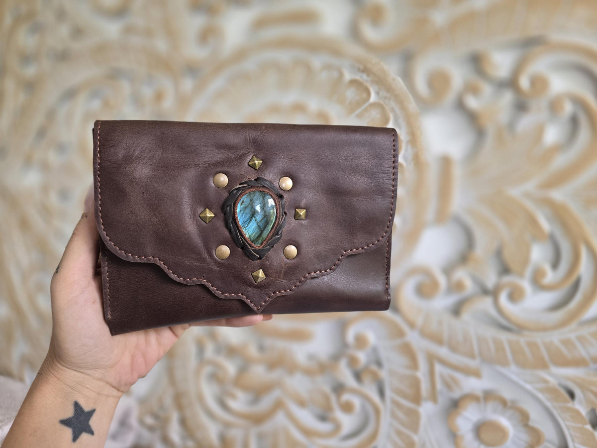 Large Leather Wallet Women with Labradorite Stone, Boho Leather Clutch, Unique Womens Wallet, Handmade Leather Purse, Healing Crystals