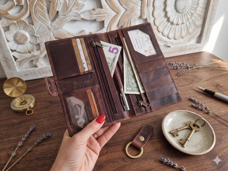 Cowhide Leather Portfolio Wallet / Western Travel Organiser Passport Holder Large Bifold Cowgirl Purse