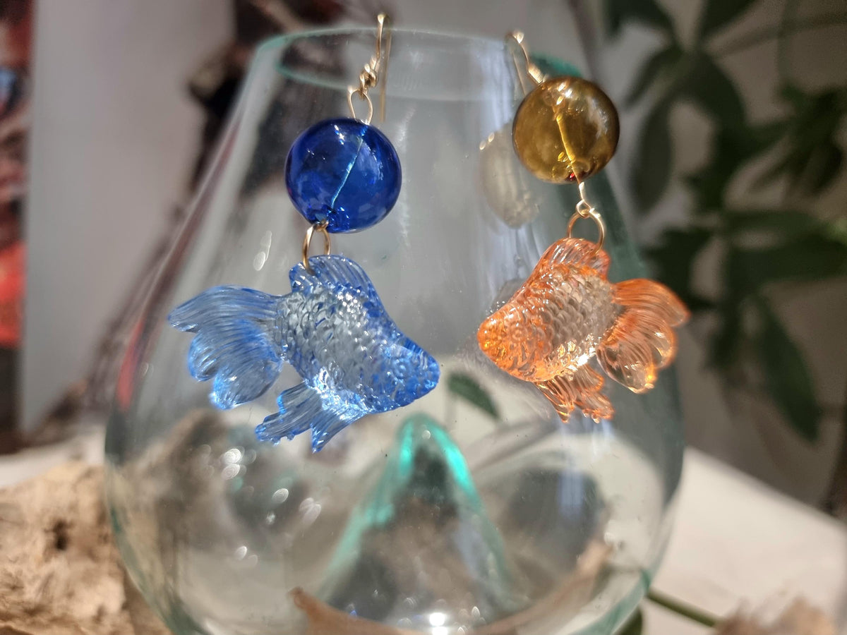 Mismatched Goldfish Earrings – Orange & Blue Glass Fish Dangles, Kawaii Statement Jewellery, Cute Japanese Inspired Gift