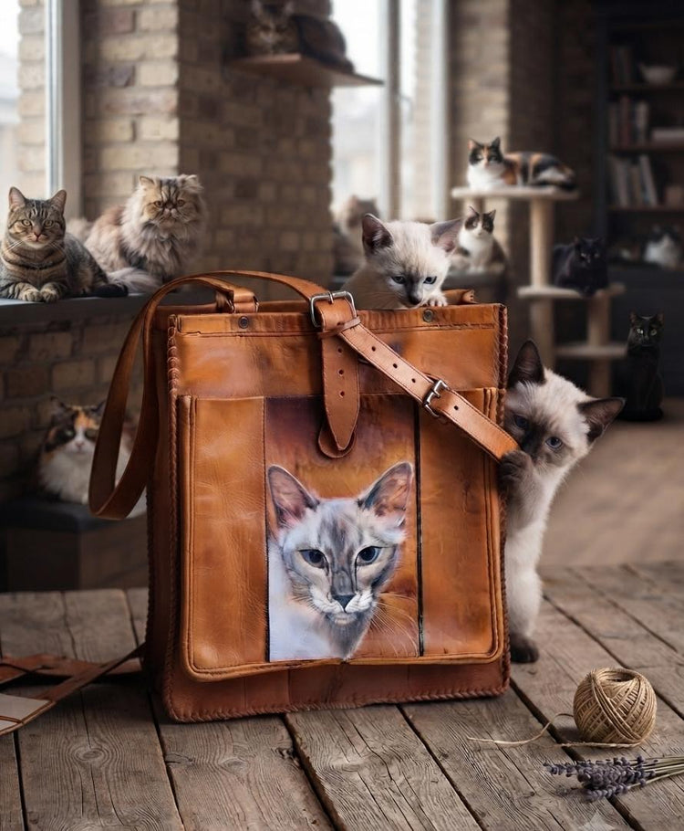 Hand-Painted Siamese Cat Leather Bag: 70s Vintage Tooled Hobo Purse