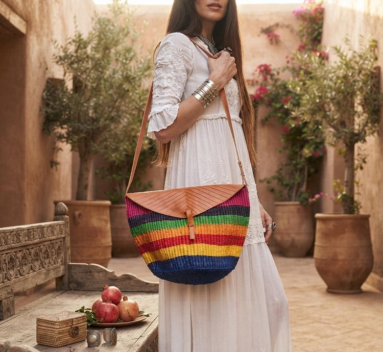Rainbow Sisal Bucket Bag | Large Boho Beach Tote | Leather Crossbody Bag | 70s Hippie Purse | Woven Straw Festival Handbag | Summer Shopper