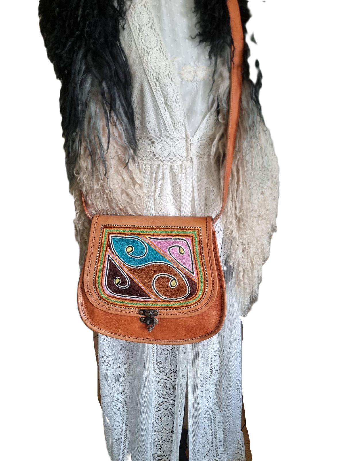 Boho Embroidered Leather Bag, Handmade Crossbody Saddle Bag, Festival Hippie Purse, Vintage Leather Shoulder Tote, Folk Embroidery Handbag