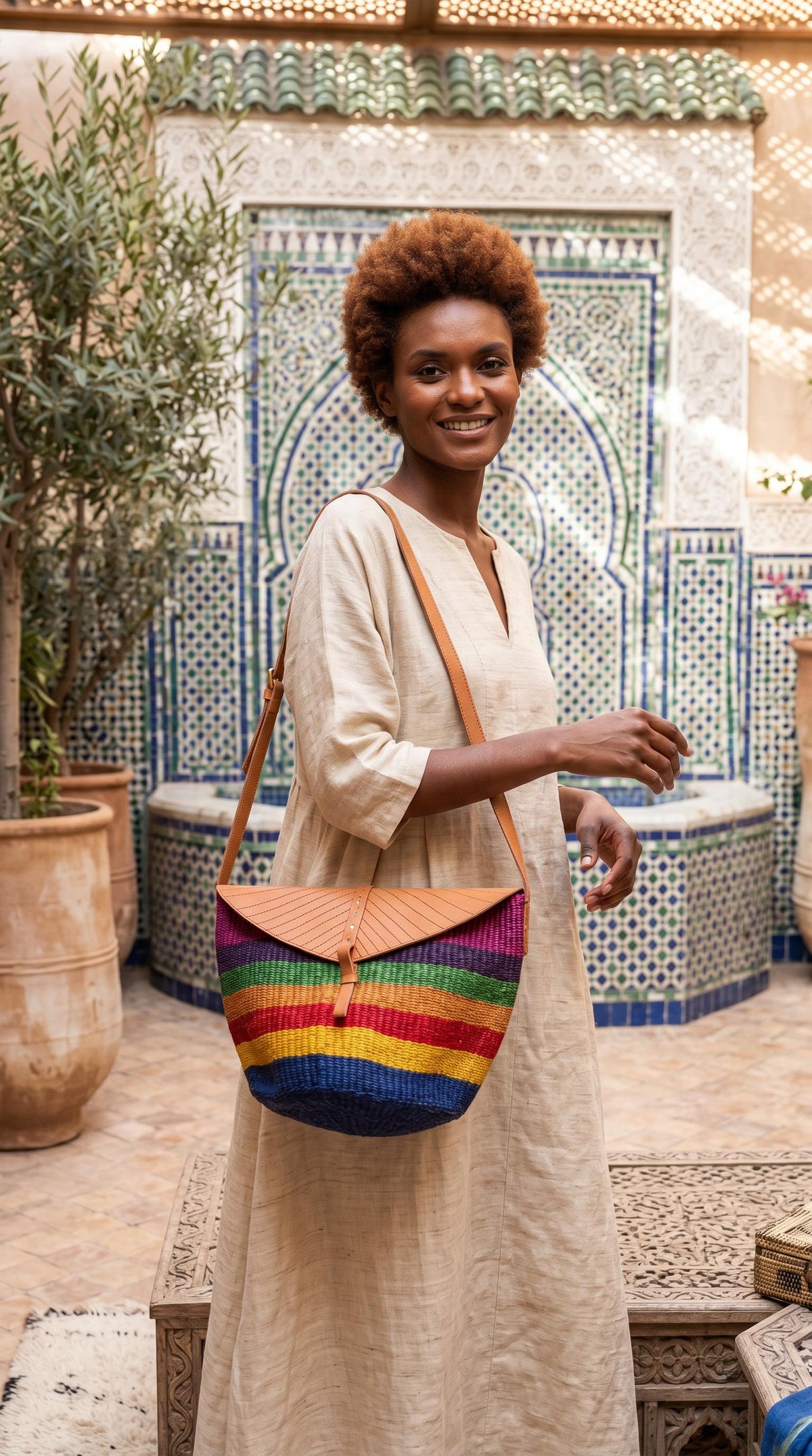 Rainbow Sisal Bucket Bag | Large Boho Beach Tote | Leather Crossbody Bag | 70s Hippie Purse | Woven Straw Festival Handbag | Summer Shopper