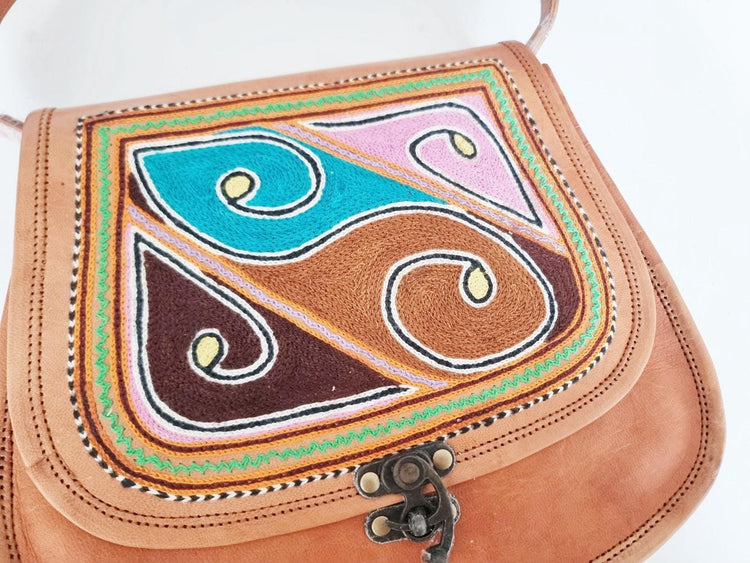 Boho Embroidered Leather Bag, Handmade Crossbody Saddle Bag, Festival Hippie Purse, Vintage Leather Shoulder Tote, Folk Embroidery Handbag
