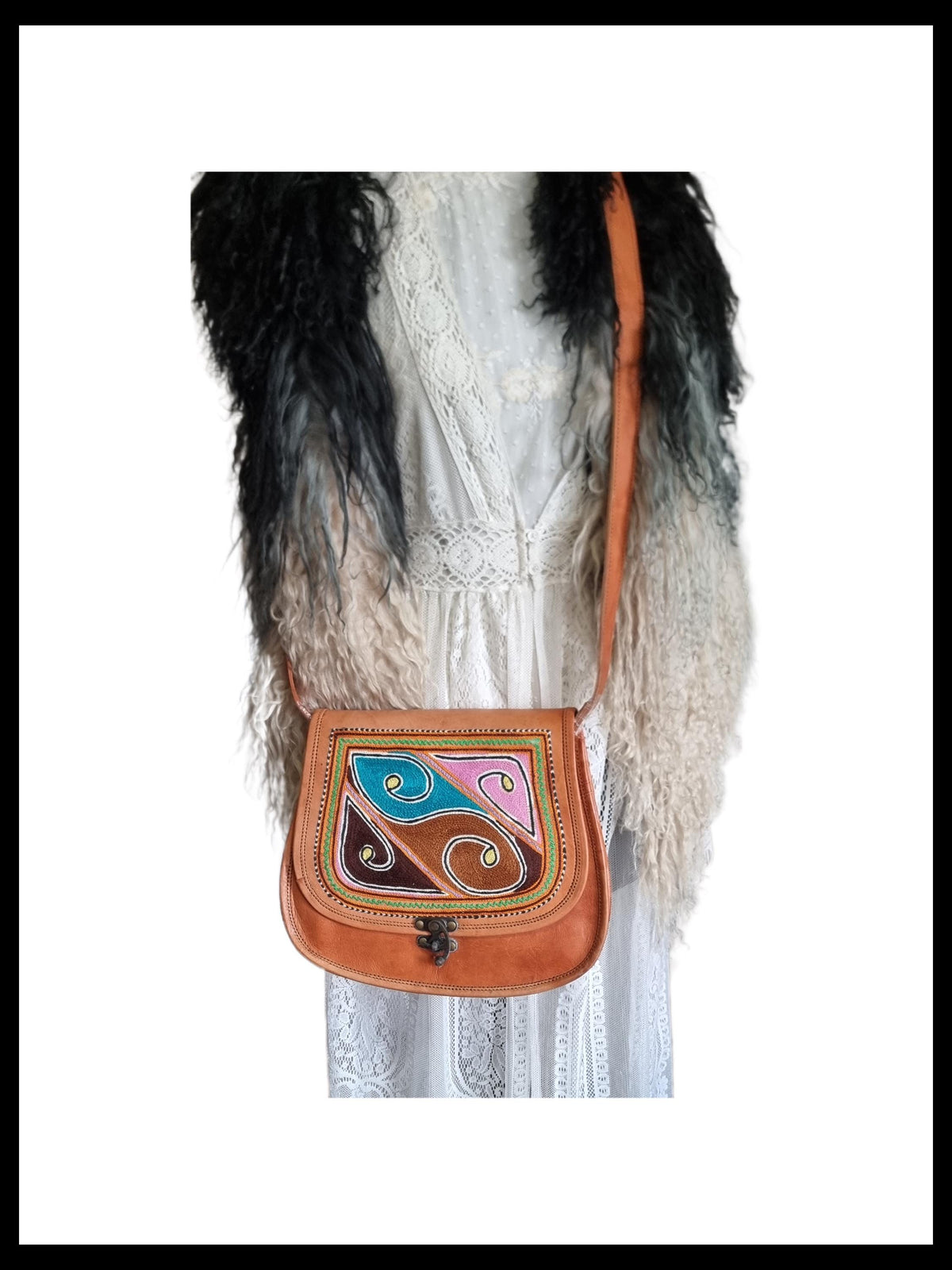 Boho Embroidered Leather Bag, Handmade Crossbody Saddle Bag, Festival Hippie Purse, Vintage Leather Shoulder Tote, Folk Embroidery Handbag