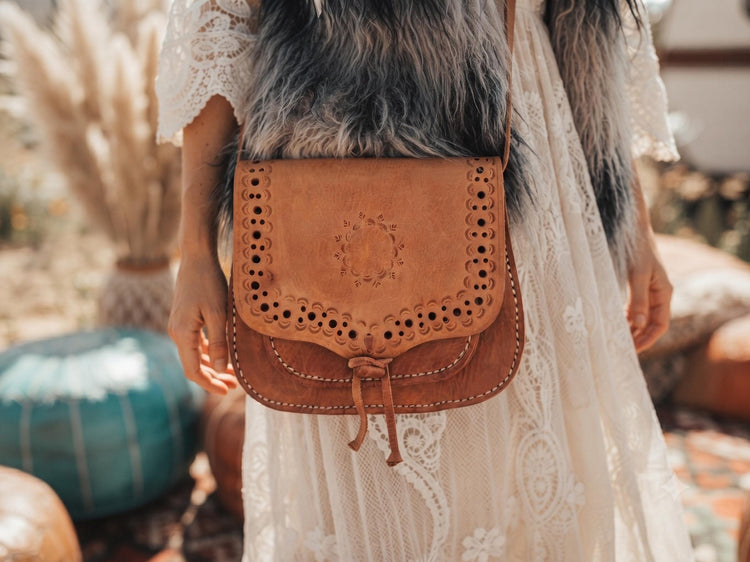 Vintage Moroccan Leather Crossbody Bag 70s Boho Purse Small Tan Leather Tote Handmade Retro Festival Bag