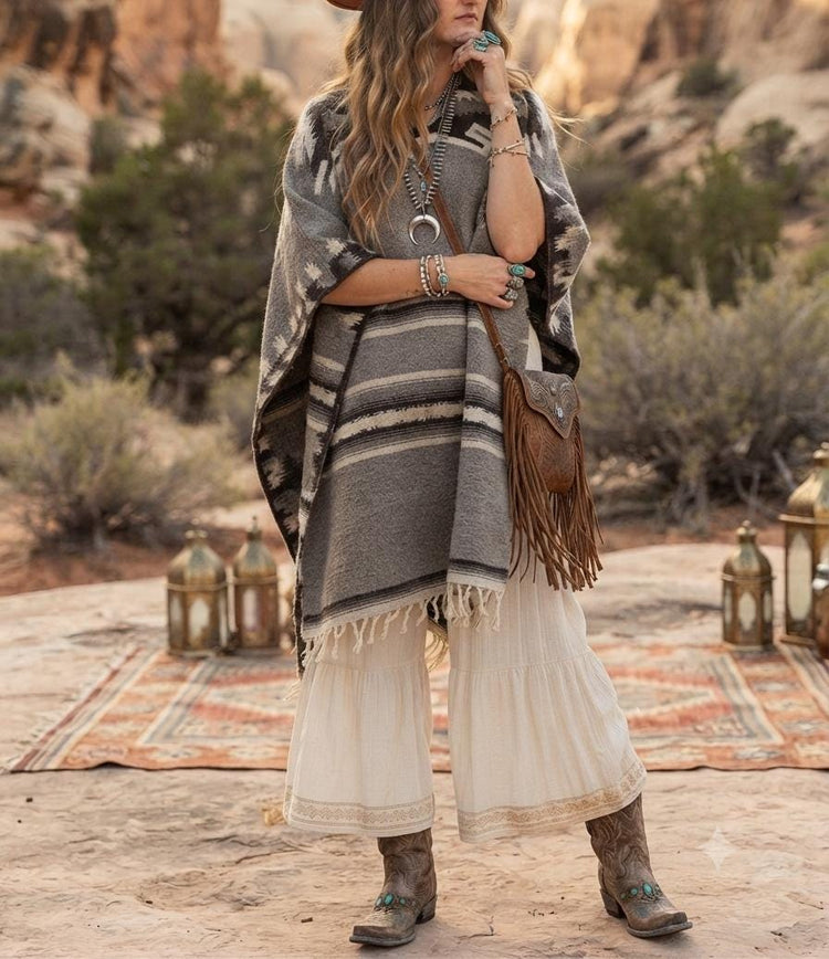 Peruvian Wool Poncho Aztec Blanket Shawl Handmade Andes Boho Hippie Wrap Fringed Unisex Festival Coat