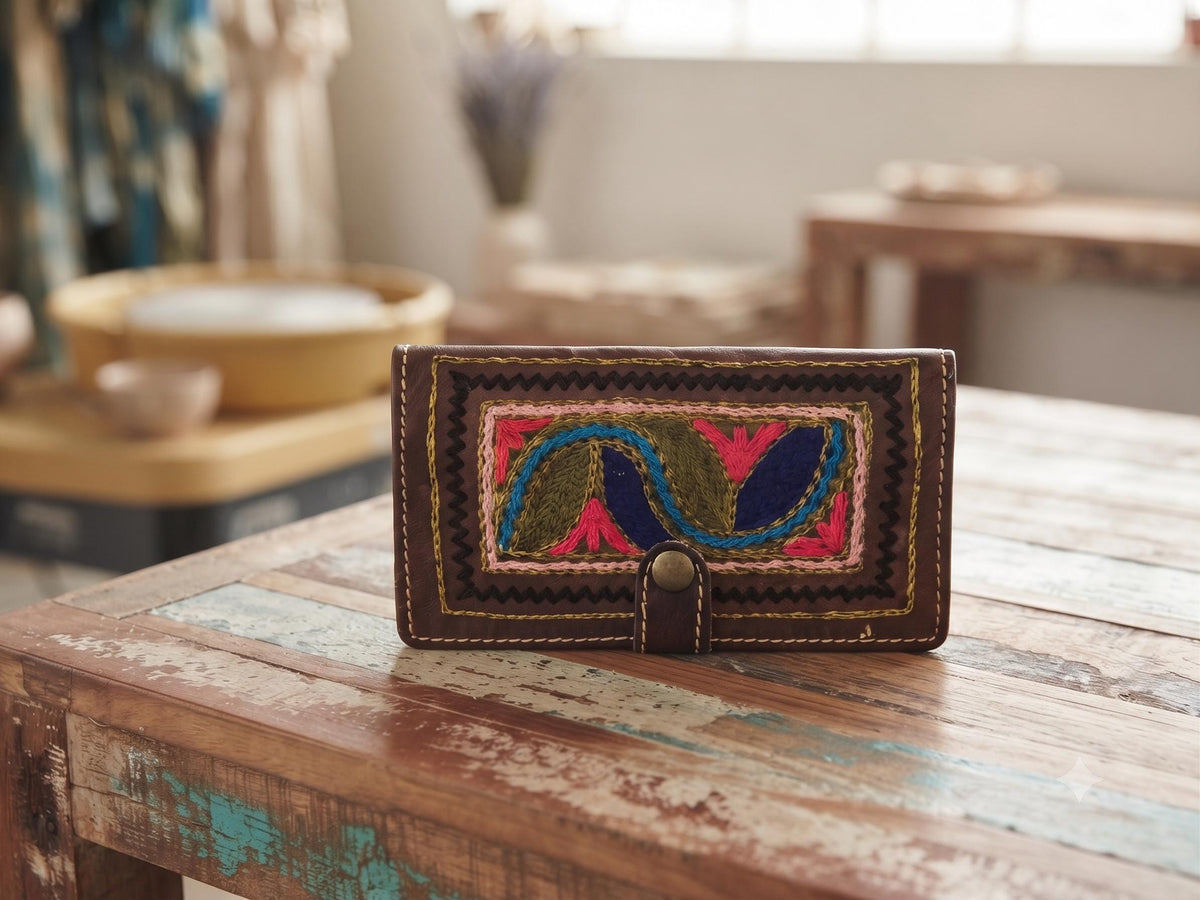 Handmade Embroidered Leather Wallet – Small Boho Coin Purse & Ethnic Women's Wallet