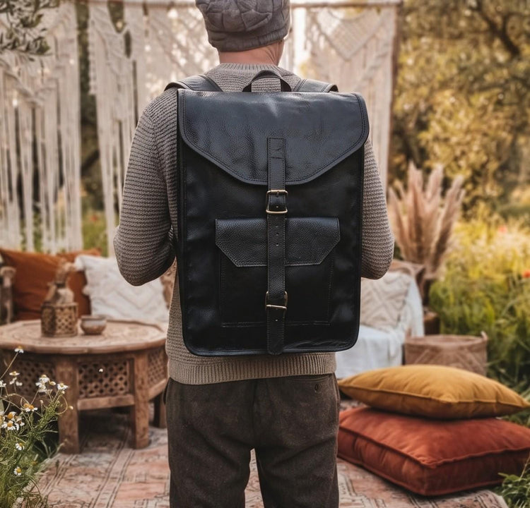Large Leather Laptop Backpack – 15 Inch Work & Business Rucksack