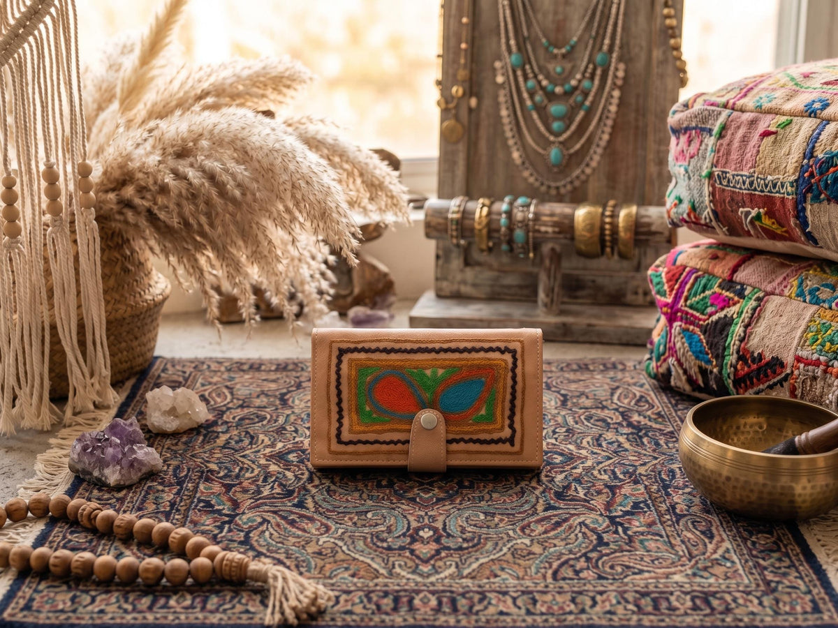 Handmade Embroidered Leather Bifold Wallet: Ethnic Coin Purse
