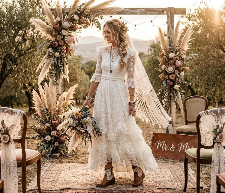 Vintage 1970s Wedding Dress, Boho Lace Bridal Gown, Off White Cream Wedding Dress, Gothic Bohemian Bride, Vintage Lace Dress XS UK 6