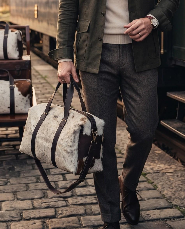 Cowhide Leather Weekender Bag, Western Duffle Bag, Boho Leather Travel Bag, Womens Mens Holdall, Handmade Cowhide Bag, Overnight Bag
