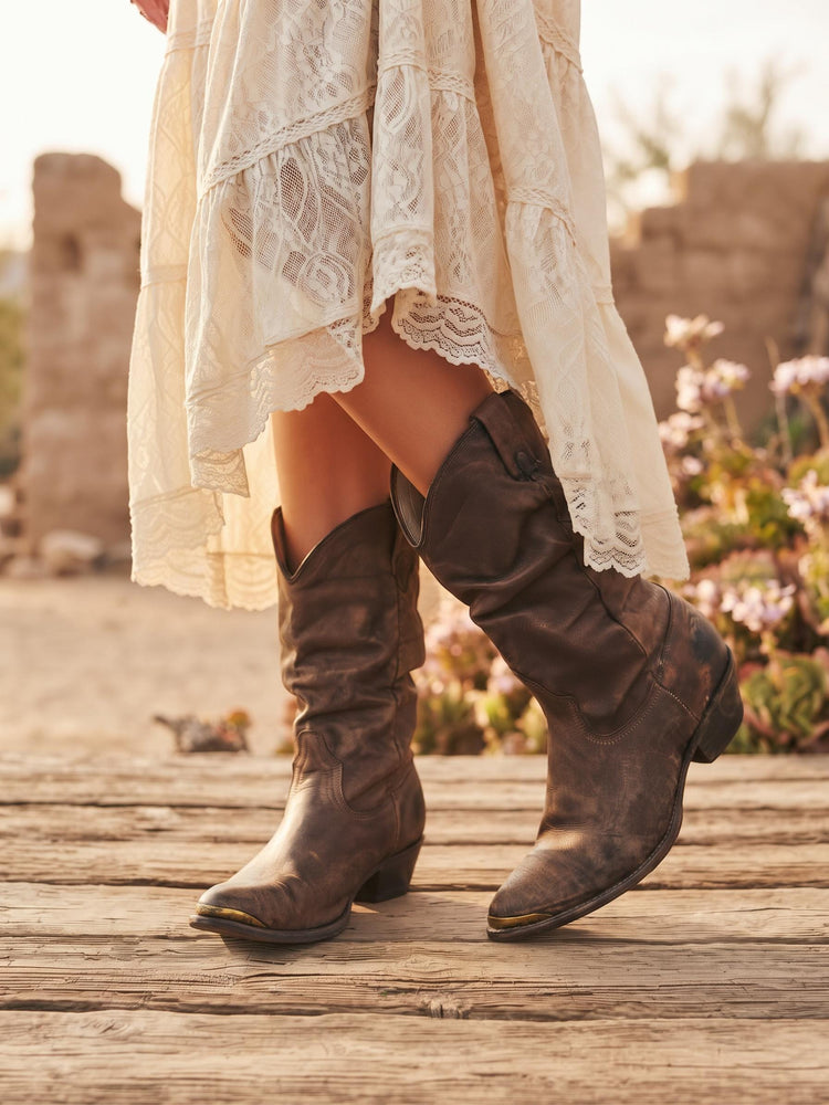 Vintage Dingo Cowboy Boots US 8, Dark Brown Leather Western Boots, Mid Calf Cowgirl Boots, Boho Hippie Festival Boots UK 6