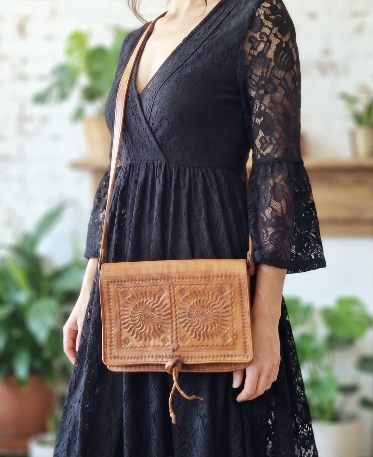 Vintage Moroccan Leather Saddle Bag, Tooled Tan Brown Crossbody Purse, Boho Embossed Shoulder Satchel