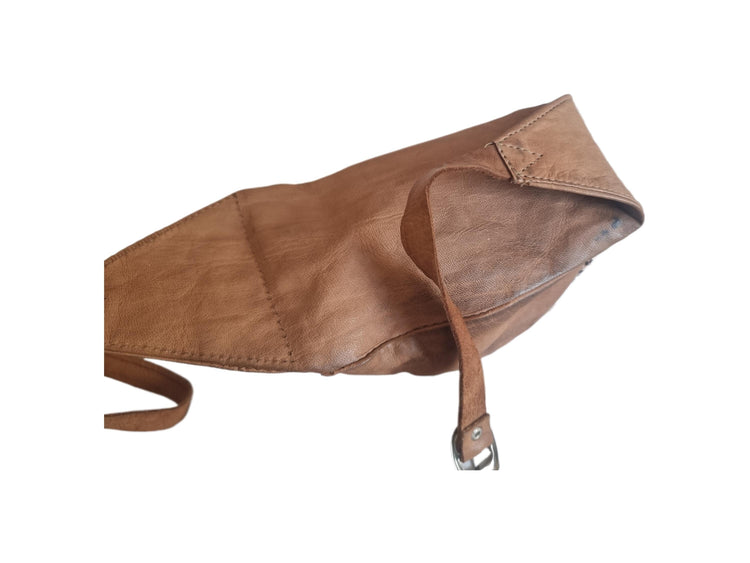 Moroccan Leather Kilim Bum Bag, Berber Tribal Boho Waist Pouch, Upcycled Festival Belt Bag, Hippie Sling Purse